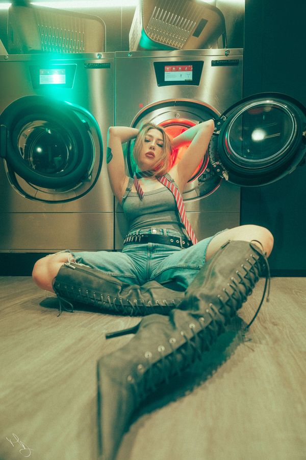Laundry Service — foto 12 di 17 — fotografia modeling di MD Photo con Naomi
