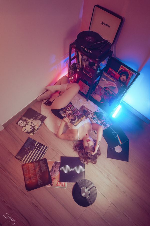 The Sound Of Color — foto 9 di 22 — fotografia modeling di MD Photo con Naomi